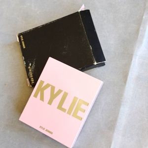 KYLIGHT FACE POWDER COMPACT Quartz color